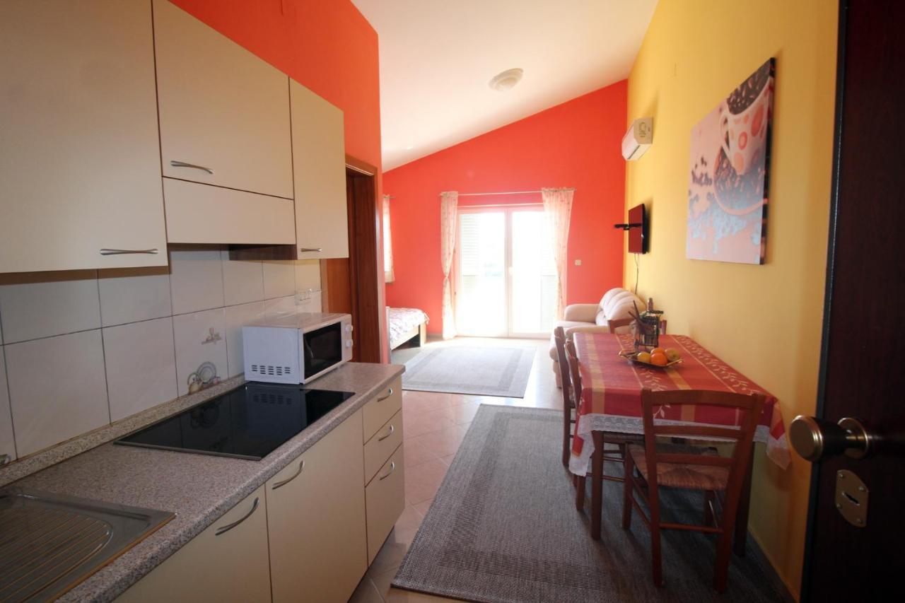 Studio Apartment Anniko Premantura Zewnętrze zdjęcie